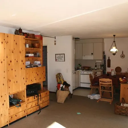 Casa Gronda アパート ラア